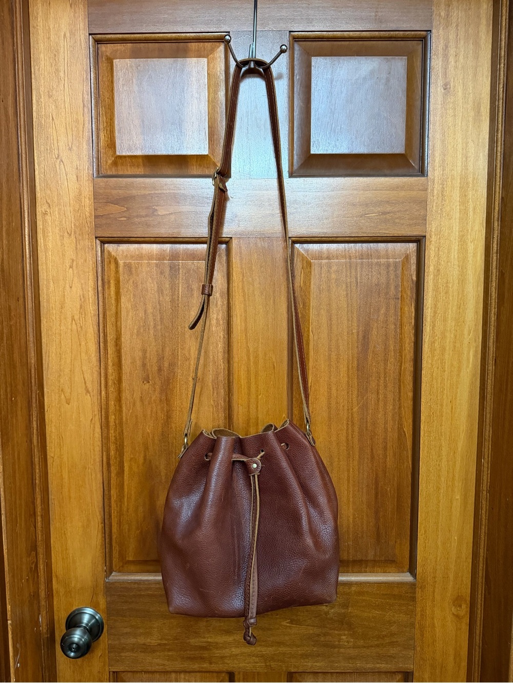 Portland Leather Bucket Bag Large